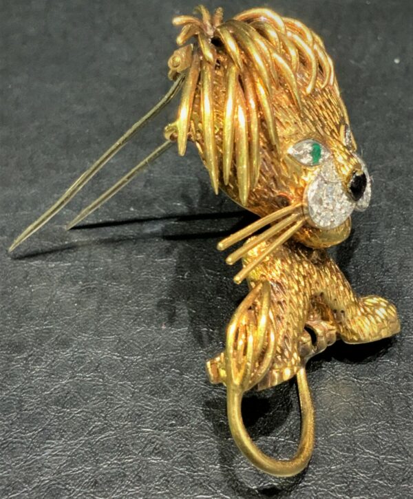 S1124 Brosche VAN CLEEF & ARPELS Lion Ebouriffe – Bild 4