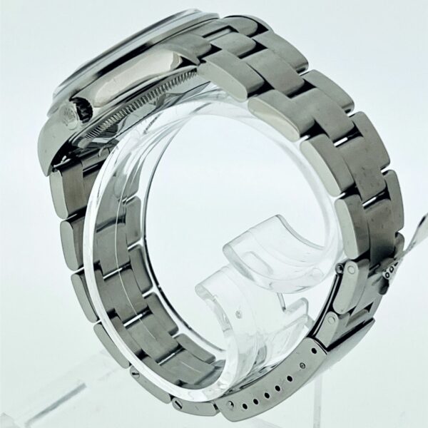 U1095 ROLEX Date