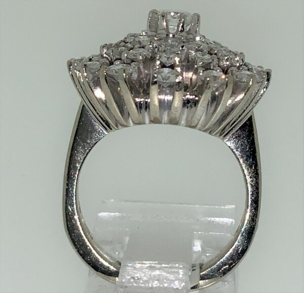 S1144 Blüten Ring Diamanten – Bild 2