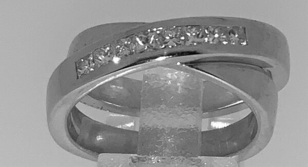 S1158 Ring CHRIST Princesscut