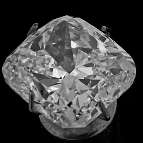 S1118 Diamant Kissenschliff (cushion) 5,04ct.
